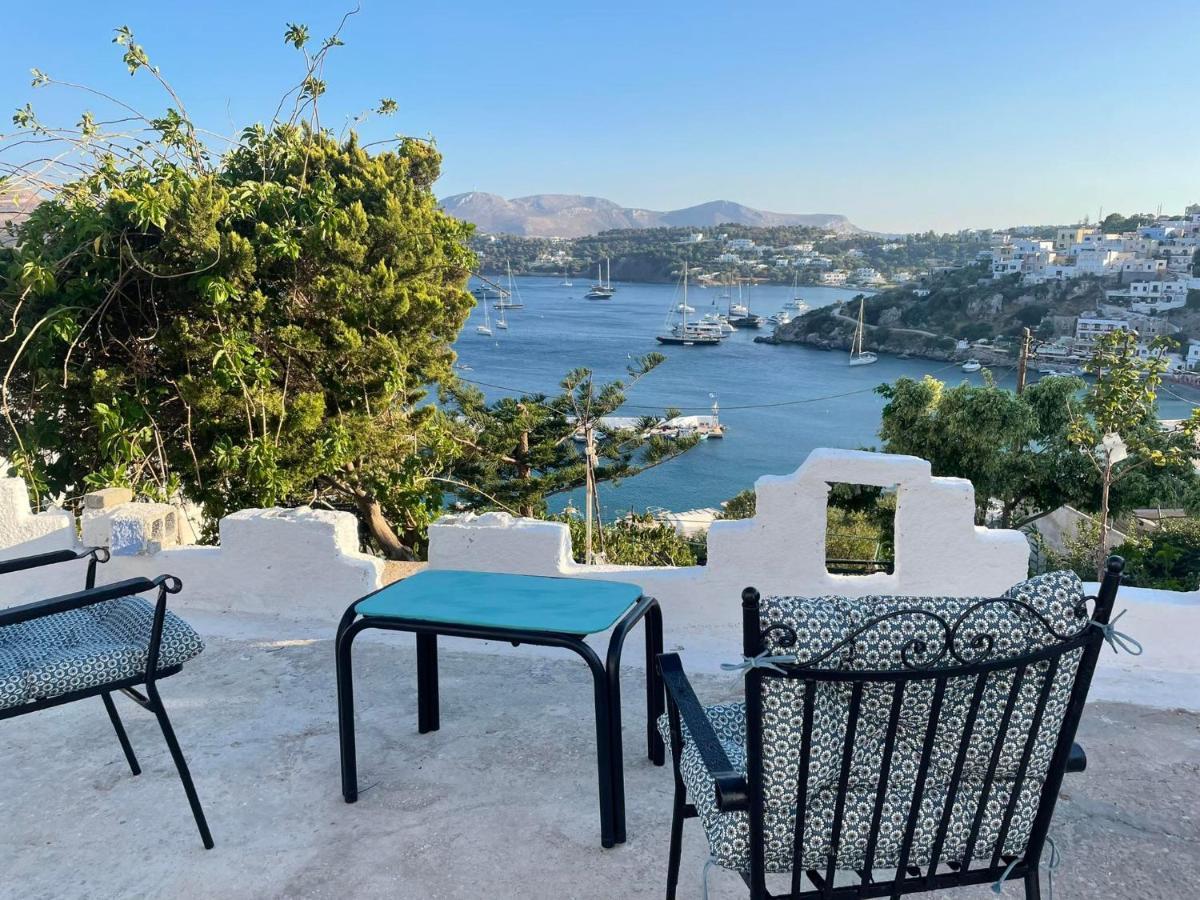 Sweet Home With Two Beds -One Single Room- With Beautiful View! Agia Marina  Buitenkant foto